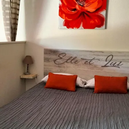 Bed & Breakfast La Libaudiere 3*