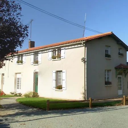 La Libaudiere Bed & Breakfast Pouzauges