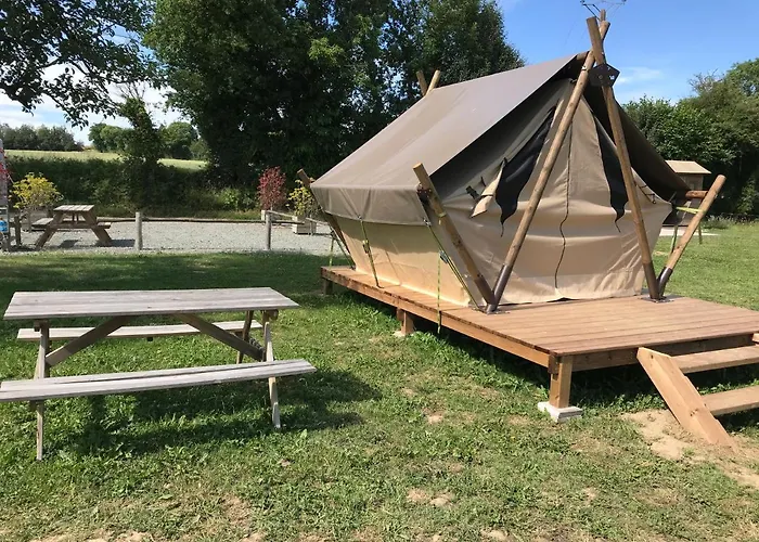 ベッド・アンド・ブレックファスト La Libaudiere 3*